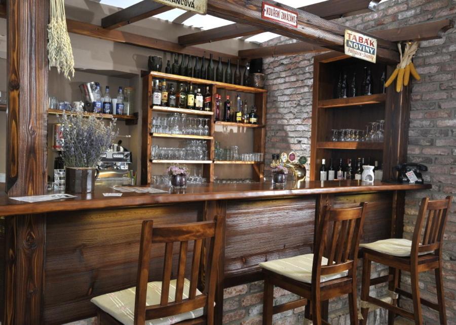 Pension U Vsech Certu Jičín Exterior foto