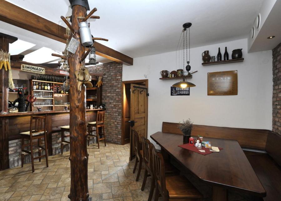 Pension U Vsech Certu Jičín Exterior foto