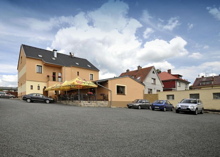 Pension U Vsech Certu Jičín Exterior foto