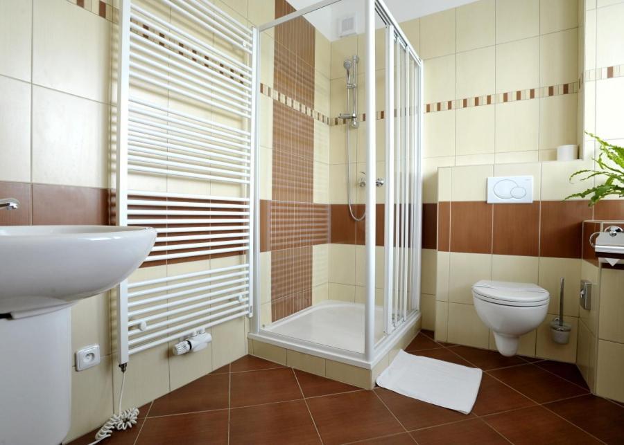 Pension U Vsech Certu Jičín Zimmer foto