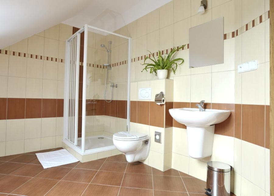 Pension U Vsech Certu Jičín Zimmer foto
